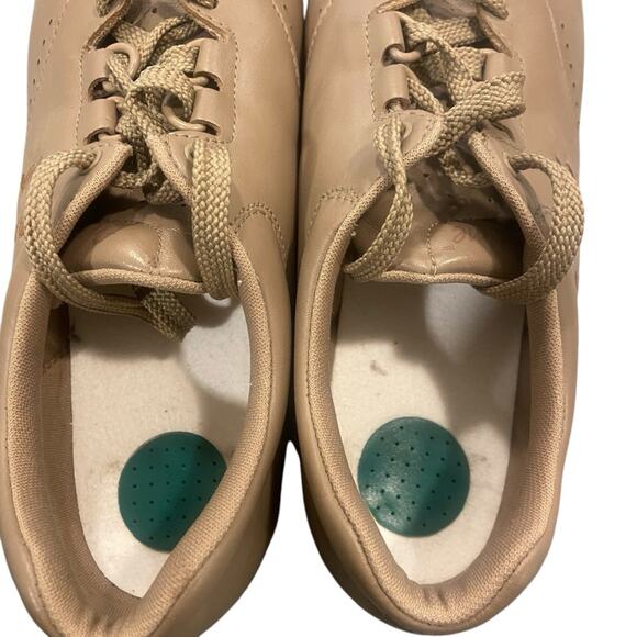 SAS Free Time Tan (Mocha) Walking Shoes, Size 9 - Picture 5 of 6